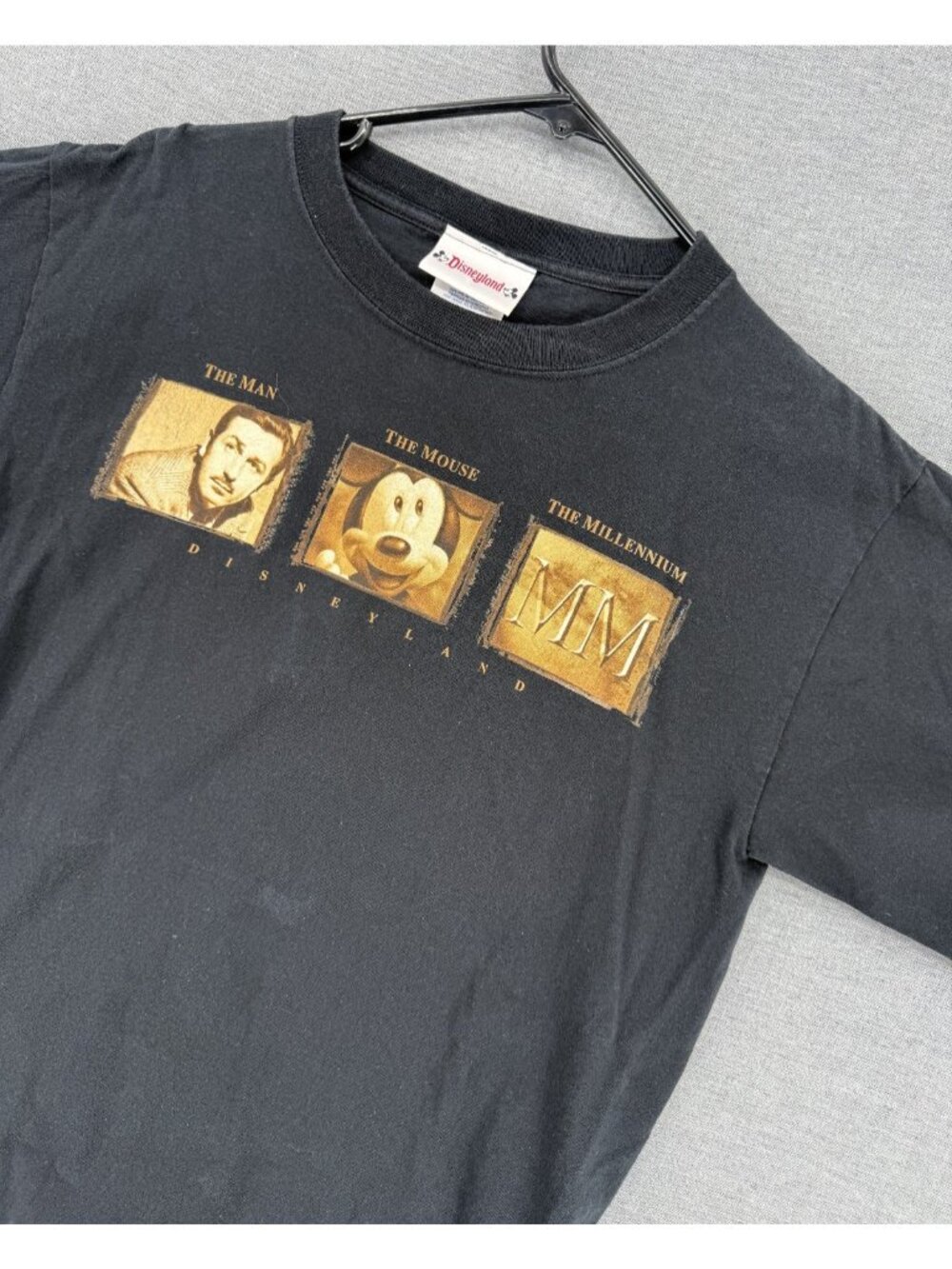 Vtg Walt Disney World The Man The Mouse The Millennium T-Shirt Mens M Tee Y2K